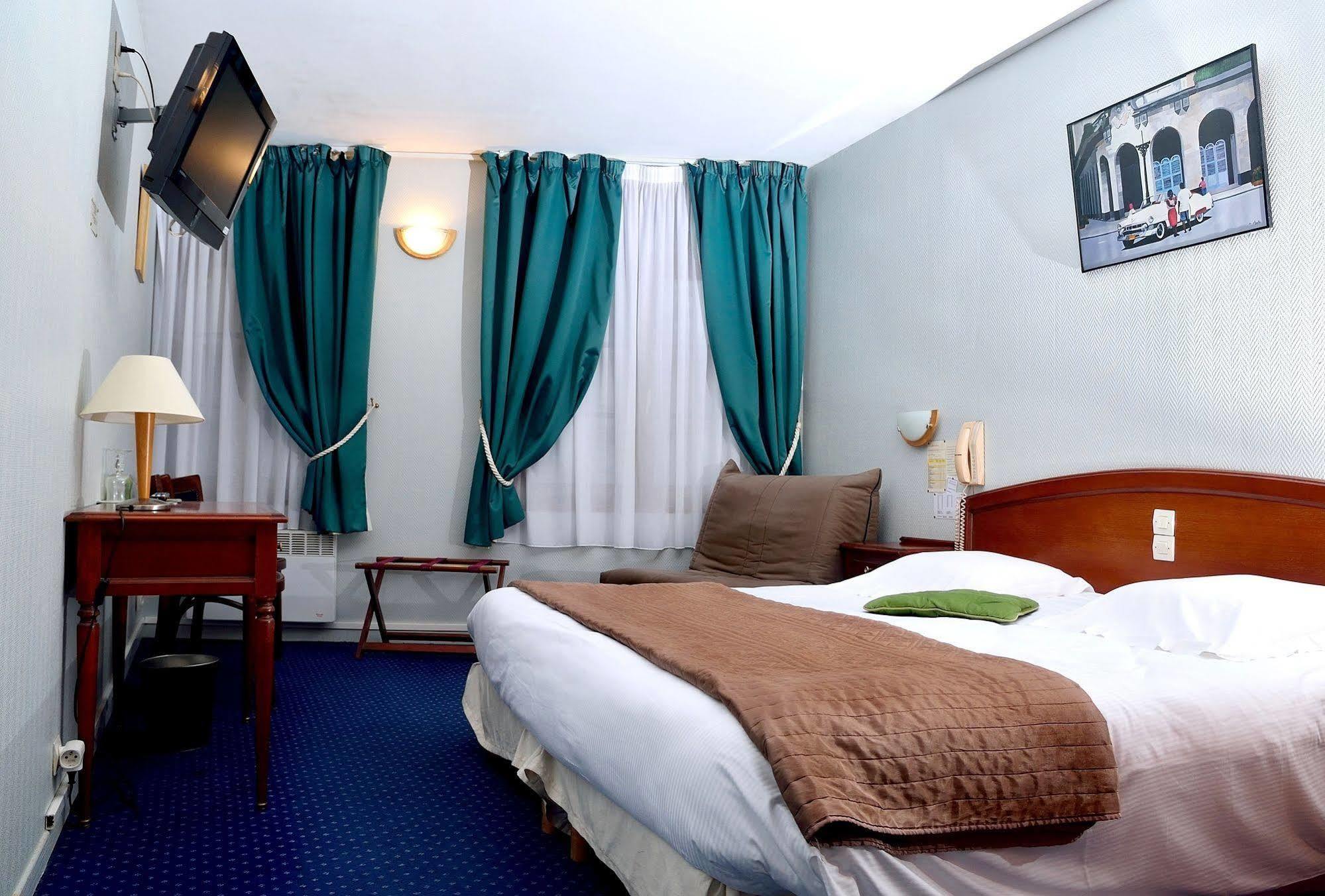 Logis Hotel & Restaurant - Les Hauts De Montreuil مورويْ سور مير المظهر الخارجي الصورة